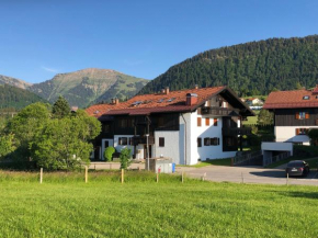  Ferienwohnung Steibis / Allgäu  Штайбис